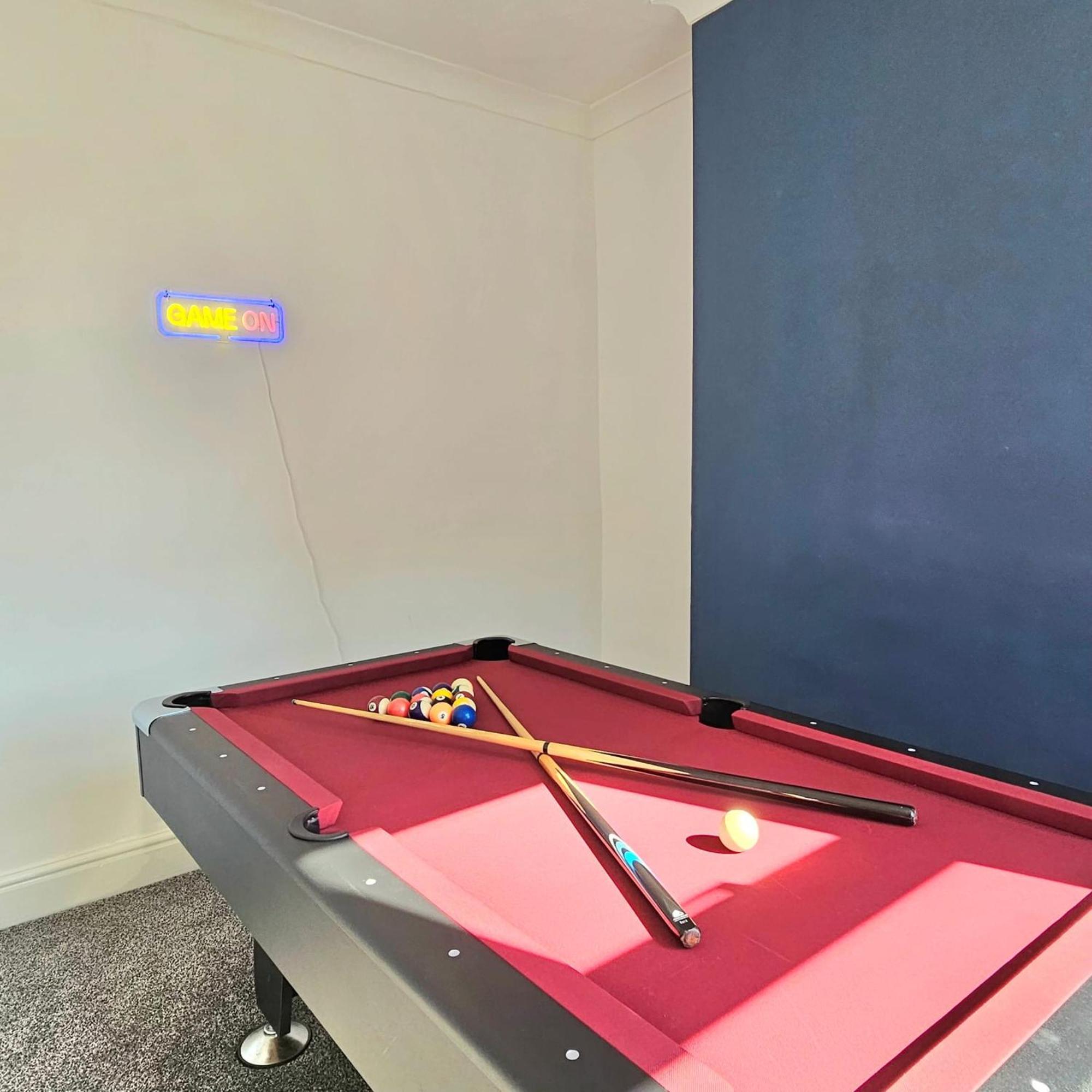 Elegant 2 Bed House Near City Centre Manchester Exterior photo