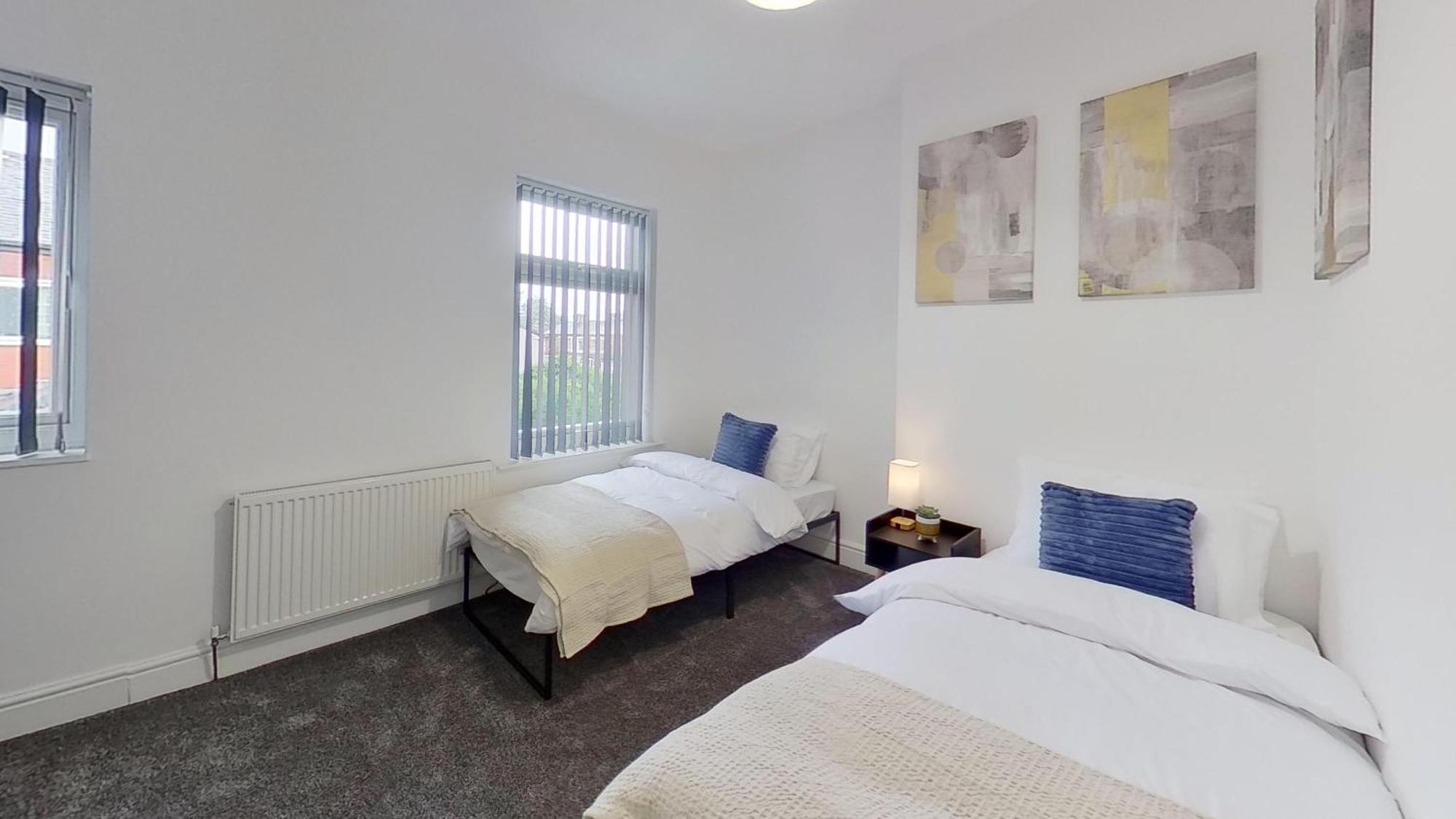 Elegant 2 Bed House Near City Centre Manchester Exterior photo