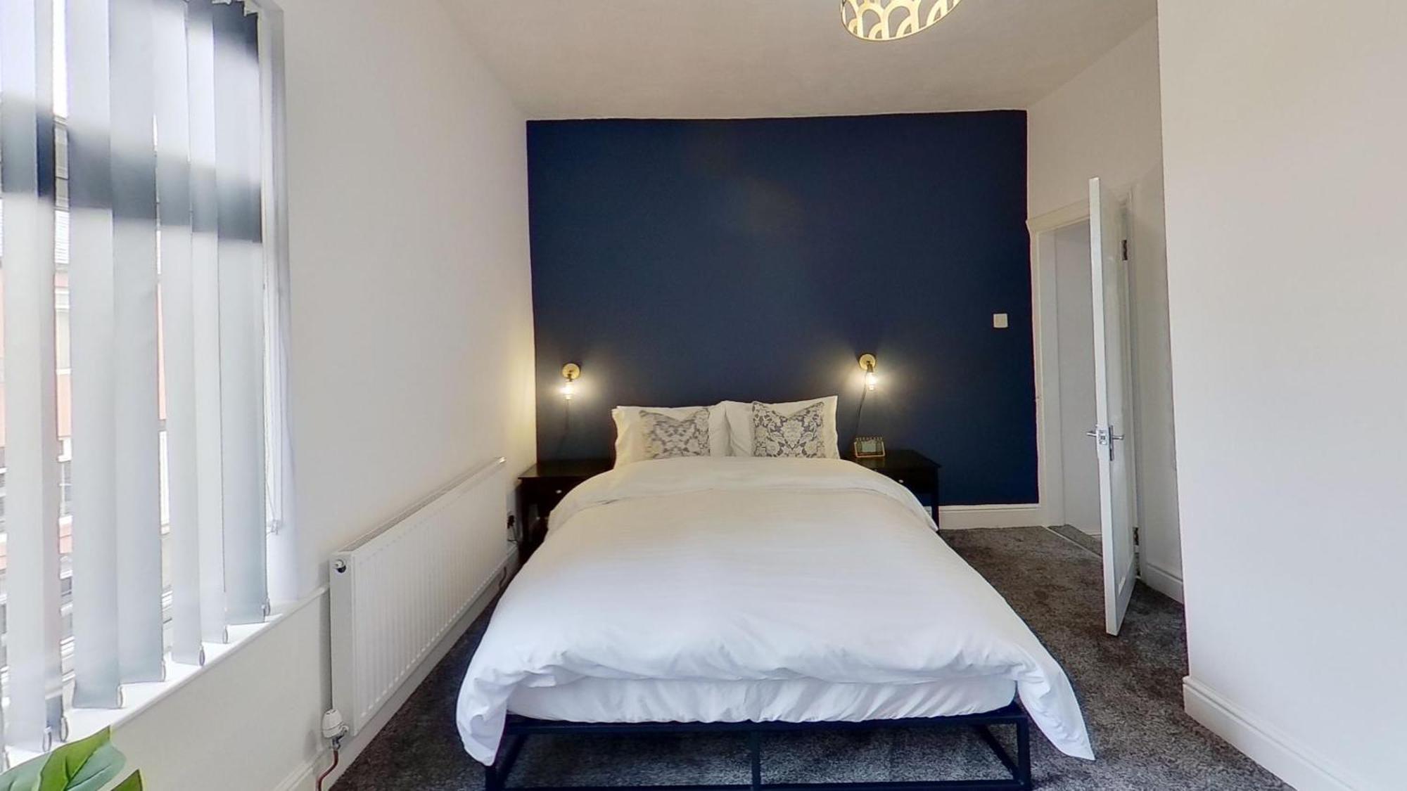 Elegant 2 Bed House Near City Centre Manchester Exterior photo