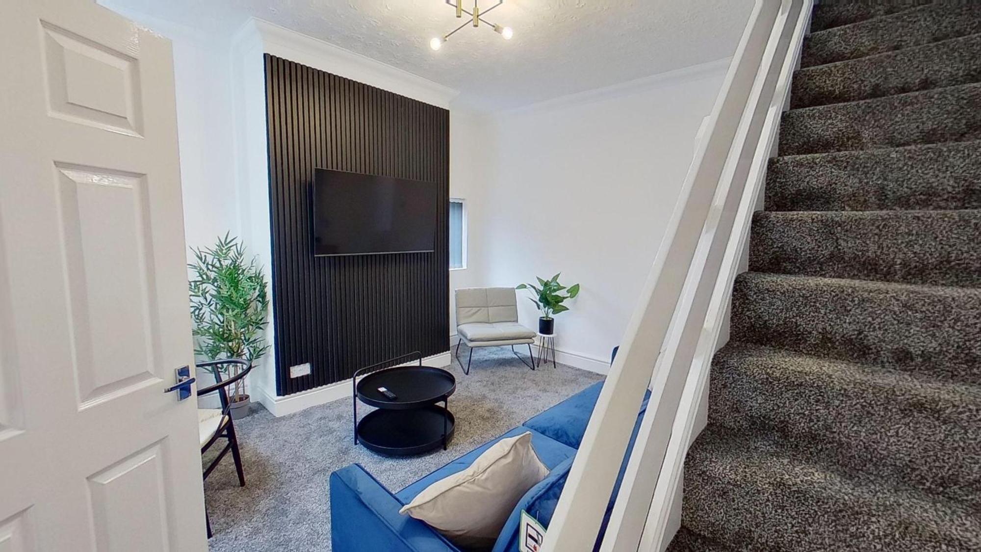 Elegant 2 Bed House Near City Centre Manchester Exterior photo